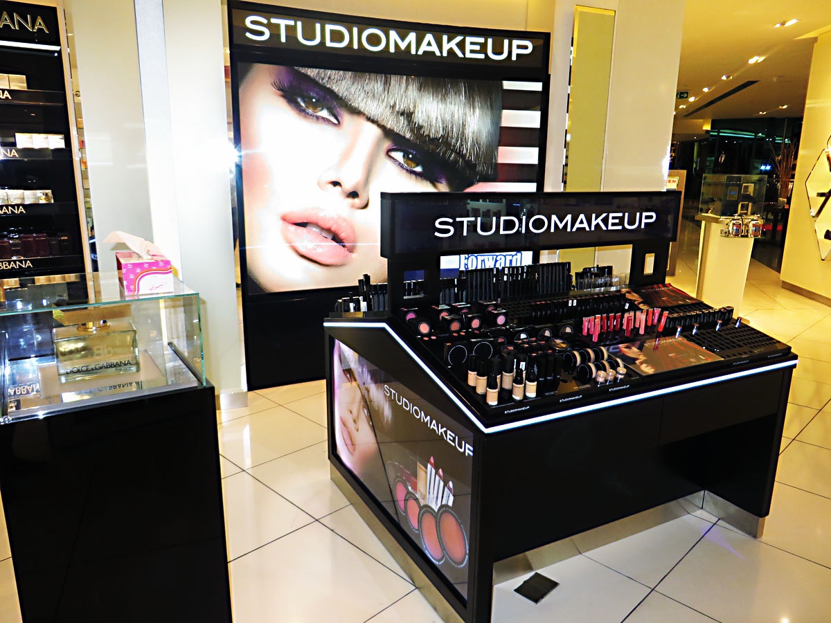 Studio Makeup